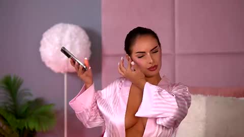 Emma online show from July 7, 4:03 am