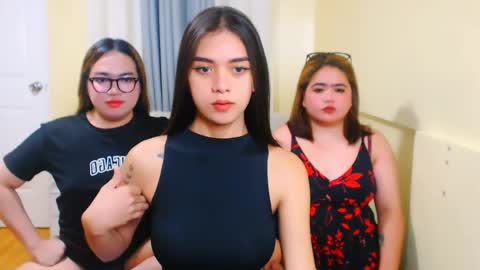 Almira online show from March 23, 1:54 am