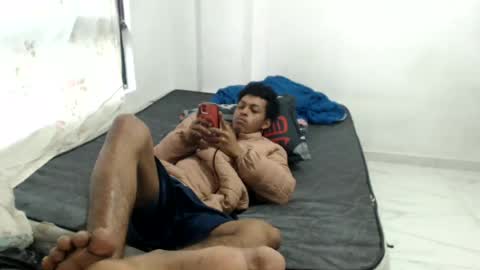 alpha_bs03 online show from June 8, 9:16 pm