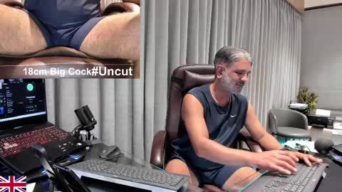 alpha_uk_boss online show from April 15, 7:58 pm