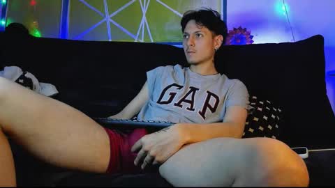 Dioniso online show from March 6, 8:30 pm