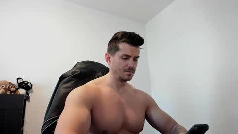 LeatherMaster online show from April 17, 9:33 am