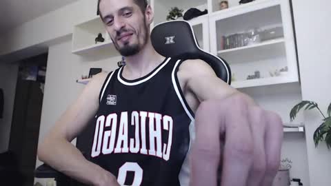 MasterTodd online show from June 8, 8:32 pm