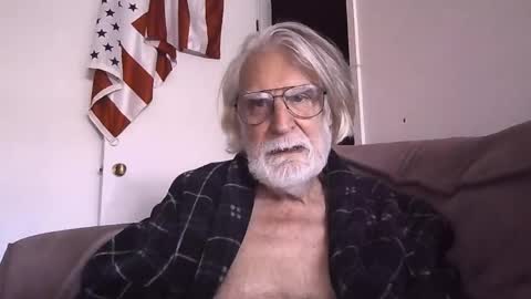 AlphaUniform online show from April 23, 12:29 pm