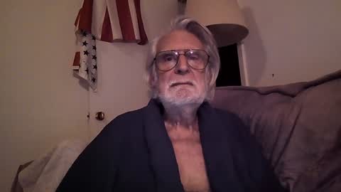 AlphaUniform online show from January 17, 11:29 pm