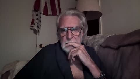 AlphaUniform online show from January 13, 1:06 pm