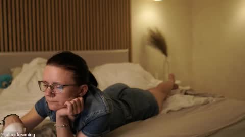 Snapshot of alucidreaming chatting on September 9, 9:15 pm Lucid Dreaming online show from September 9, 9:15 pm