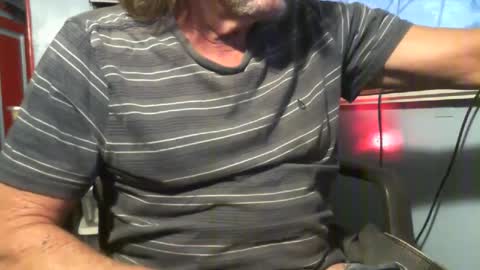 Snapshot of alwayshard4u1 chatting on October 5, 12:24 pm alwayshard4u1 online show from October 5, 12:24 pm