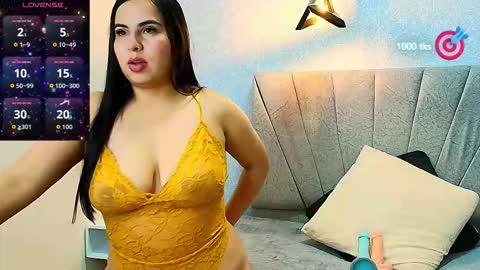   A L Y  online show from November 6, 11:46 am