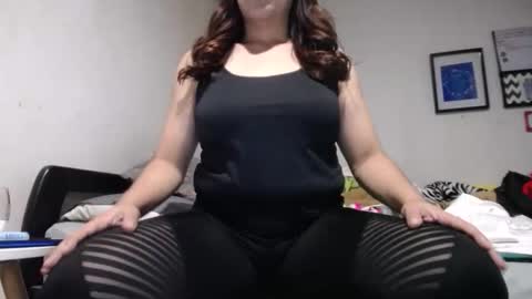 Alyn Maria online show from February 25, 3:43 am