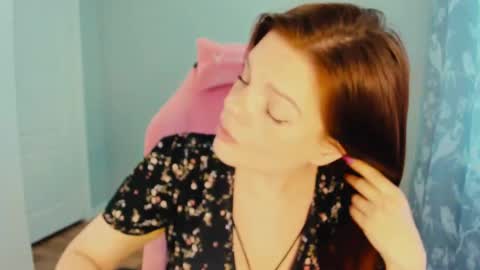 Snapshot of alysanight chatting on March 7, 7:30 am Alysa online show from March 7, 7:30 am
