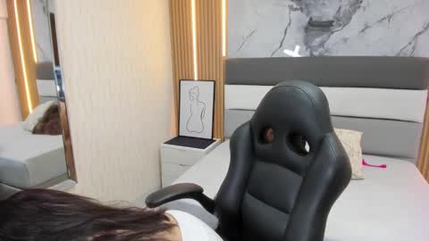  ALYSSA   online show from November 13, 7:49 pm