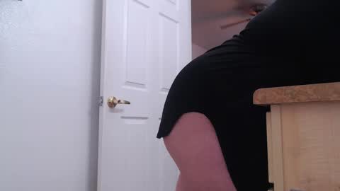 Snapshot of alyssiaamorexo chatting on February 14, 9:53 pm Alyssiaamorexo online show from February 14, 9:53 pm