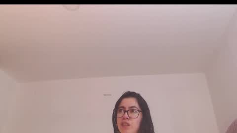 Snapshot of amadamar chatting on October 17, 10:47 pm valentia online show from October 17, 10:47 pm