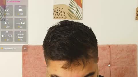 Amadeo Wild online show from November 17, 2:52 pm