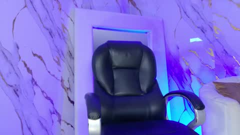 Amaia Haywood online show from October 4, 6:55 am