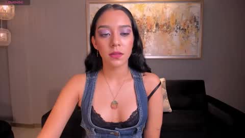 Snapshot of amalia_cruss chatting on October 8, 8:59 pm Amalia cruss online show from October 8, 8:59 pm