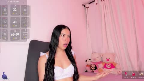 Amalia    real MIA  online show from November 21, 1:14 am