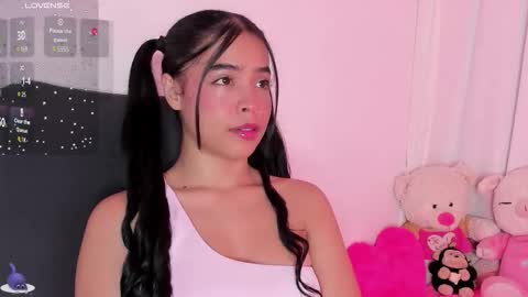 Amalia    real MIA  online show from December 14, 4:52 am