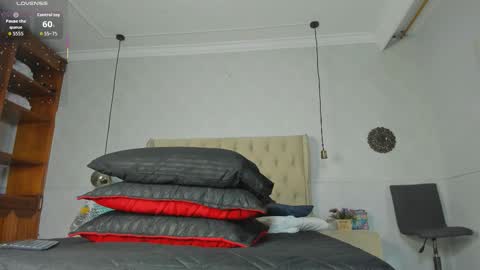 amanda29_ online show from February 9, 7:05 pm