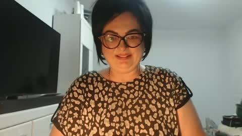Anda online show from July 9, 6:01 pm