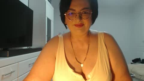 Anda online show from June 10, 9:24 pm