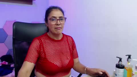 amandapeet online show from November 17, 7:16 pm