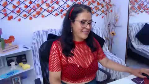 amandapeet online show from December 4, 9:47 pm