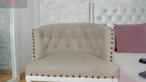 amara_rousse online show from October 15, 12:06 pm