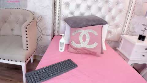 amara_rousse online show from January 14, 12:02 pm