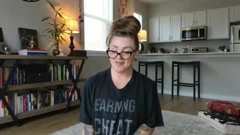 Amara Jezebel online show from January 15, 8:50 pm