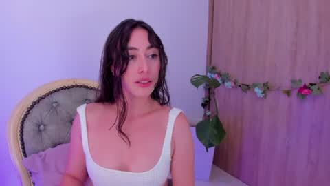 Amatista online show from July 21, 5:15 pm