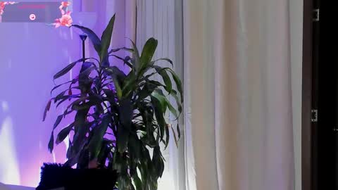 Snapshot of amatistahot1 chatting on October 1, 11:47 pm Amatista online show from October 1, 11:47 pm