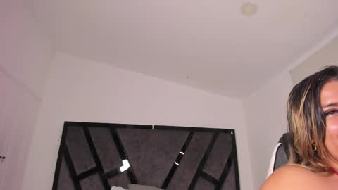 Ambar online show from March 9, 2:05 am