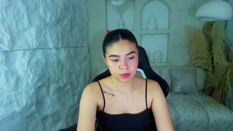 Ambarina online show from October 28, 3:18 am