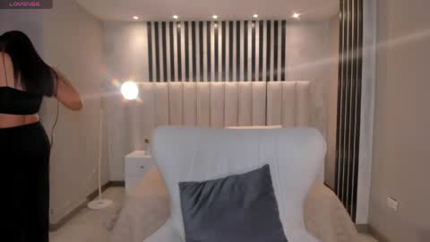 Ambar  online show from April 22, 11:17 am