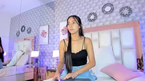 Amber online show from April 14, 11:35 am