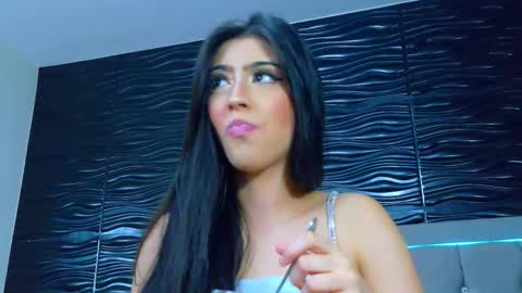 amber_bull online show from September 9, 12:27 pm