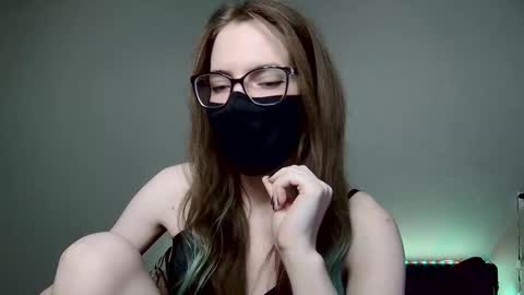 Snapshot of amber_candyfloss chatting on November 2, 1:38 am Amber non-nude model online show from November 2, 1:38 am