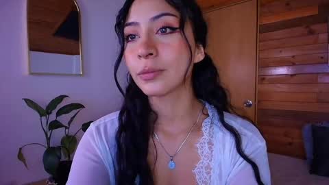 amber_curly online show from May 28, 8:29 pm