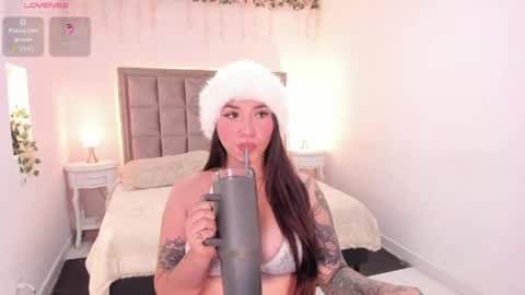 amber_ink online show from April 10, 8:24 pm