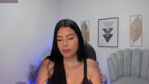 amber_willow online show from May 2, 3:12 am