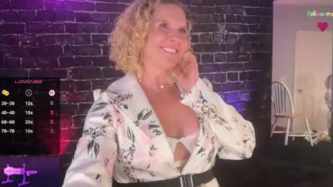 Amber Jade online show from June 29, 12:18 am