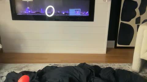 amberjen123 online show from April 8, 7:22 am