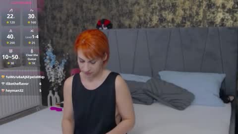 AmberMinxy online show from November 19, 7:18 am