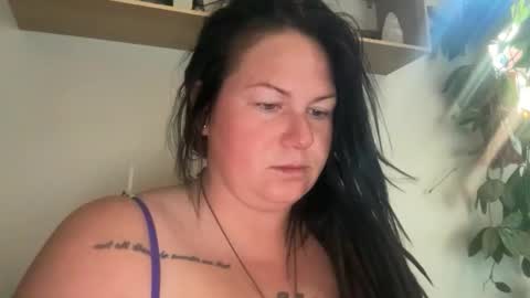 ambermoss7 online show from May 5, 2:23 pm