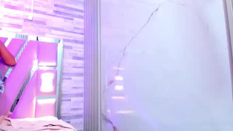 Amber online show from March 27, 7:04 pm