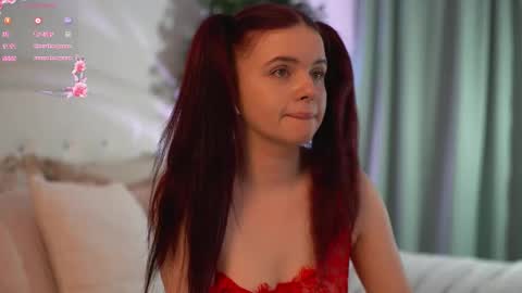 Amber online show from February 11, 3:05 pm