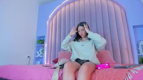 A M B E R  online show from February 20, 3:06 am