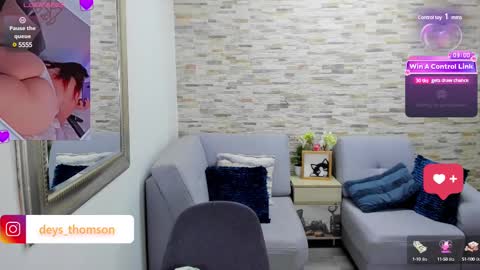 Snapshot of amberthomsonn chatting on February 24, 9:53 am Amber online show from February 24, 9:53 am
